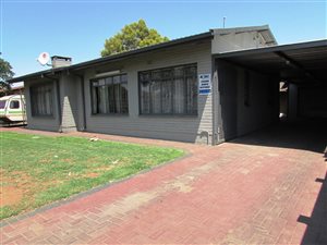 3 Bedroom House in Vanderbijlpark CE2