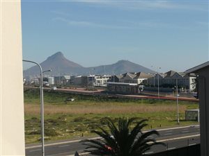 2 Bed Apartment in Milnerton Central