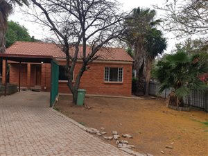 3 Bed Townhouse in Elandsrand
