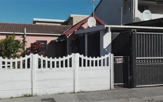 3 Bedroom House in Mitchells Plain