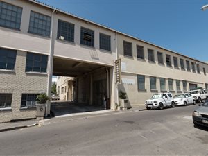 145 m² Commercial space in Salt River
