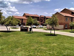2 Bed Apartment in Clarina