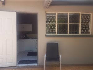 0.5 Bed Garden Cottage in Mulbarton