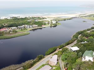 1023 m² Land available in Wilderness