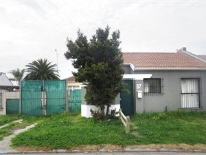 2 Bed House in Summer Greens