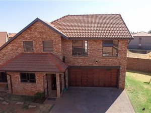 3 Bed Cluster in Pomona