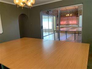 4 Bed House in Bo Dorp
