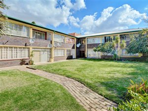 2 Bed Apartment in Florida