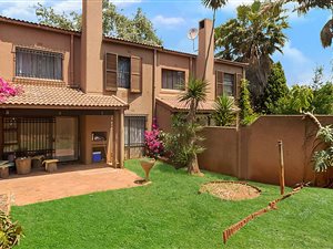 3 Bed Townhouse in Parktown