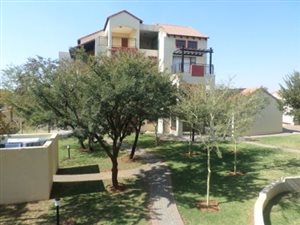 1 Bed Apartment in Oukraal Estate