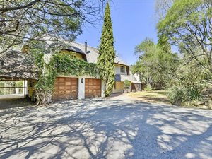 4 Bed House in Olivedale