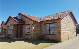 3 Bedroom House in Vista Park