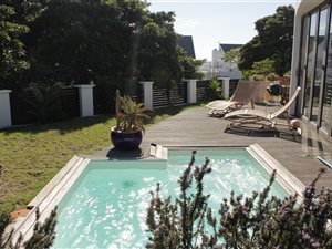 3 Bed Townhouse in St Francis Bay Canals