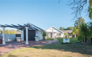 3 Bedroom House in Glen Barrie