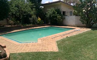 3 Bedroom House in Birchleigh
