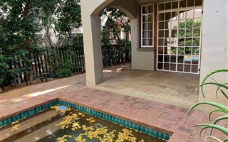 2 Bedroom Apartment in Oaklands
