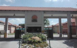 2 Bedroom Apartment in Comet