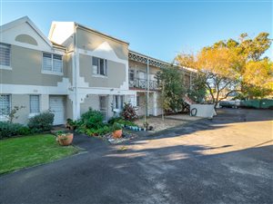 1 Bed Apartment in Harfield Village