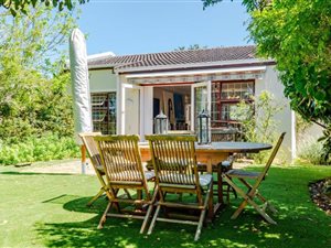 3 Bed Townhouse in Constantia
