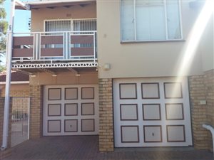 5 Bed House in Elandia