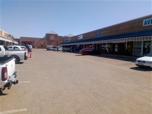 200 m² Retail Space in Sebokeng Zone 17