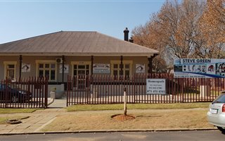 372 m² Commercial space in Krugersdorp Central