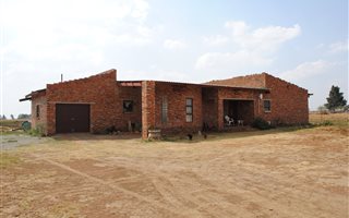 2.2 ha Farm in Nelsonia