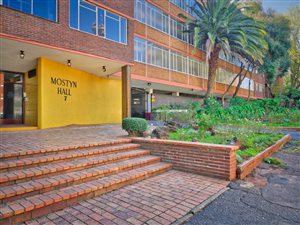 2 Bed Apartment in Parktown