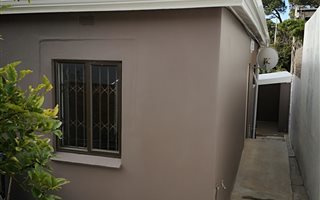 2 Bedroom House in Devils Peak Estate