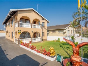 5 Bed House in Wyebank