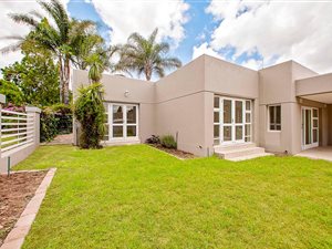2 Bed House in Cedar Lakes