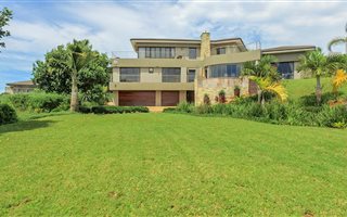 4 Bedroom House in Brettenwood Coastal Estate