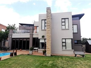 4 Bedroom House in Meyersdal Nature Estate