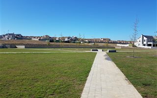 725 m² Land available in Graanendal