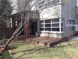 2 Bed Apartment in Lonehill