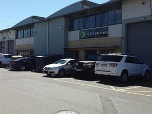 546 m² Industrial space in Airport Industria