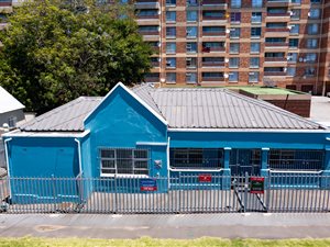 265 m² Commercial space in Southernwood