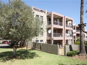2 Bed Apartment in Sunninghill