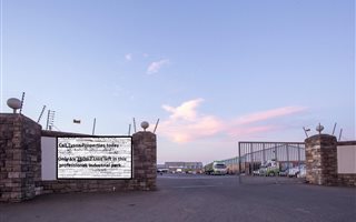 260 m² Industrial space in Waterfall