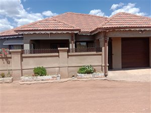 3 Bed House in Tsakane