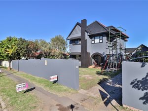 298 m² Commercial space in Nahoon