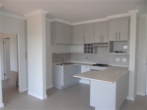 1 Bed Apartment in Roodepoort Central