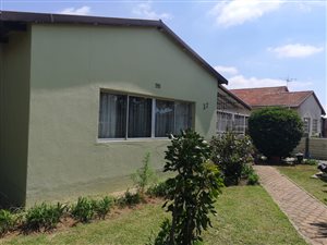 4 Bed House in Homelake