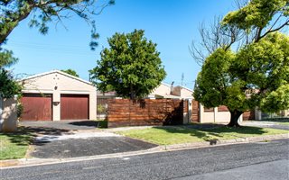 3 Bedroom House in Southfield