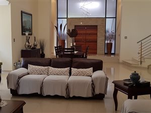 6 Bed House in The Wilds