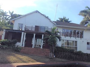 5 Bed House in Panorama