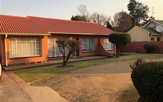 3 Bedroom House in Impala Park