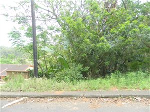 1192 m² Land available in Uvongo