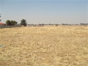 2.1 ha Land available in Homelands