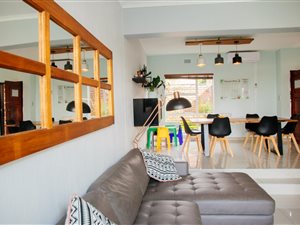 3 Bed Townhouse in Montgomery Park